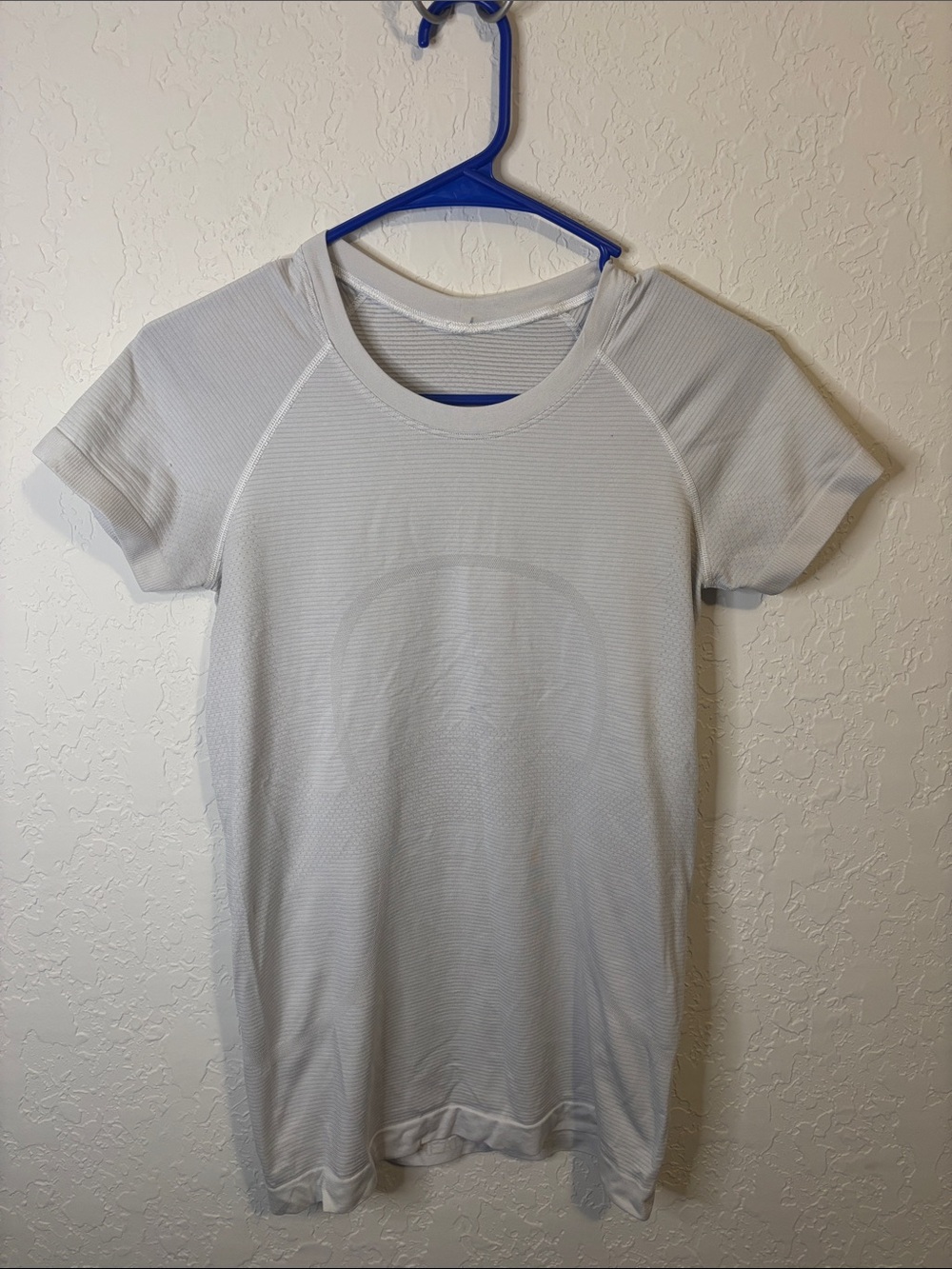 Lululemon Swiftly tech short sleeve shirt
